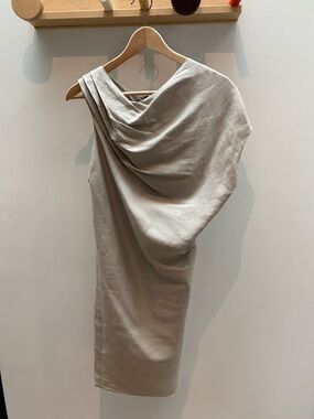 Helmut Lang One-Shoulder Draped Linen Midi Dress in Beige Taupe